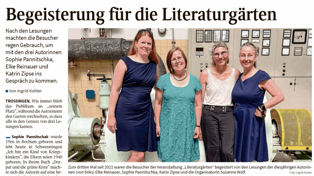 Autorin Elke Reinauer nach einer Lesung. Bild zeigt neben Elke Reinauer auch noch Sophie Pannitschka, Karin Zipse und die Organisatorin Susanne Wolf